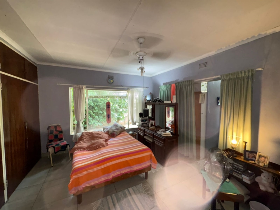 4 Bedroom Property for Sale in Mid Town North West